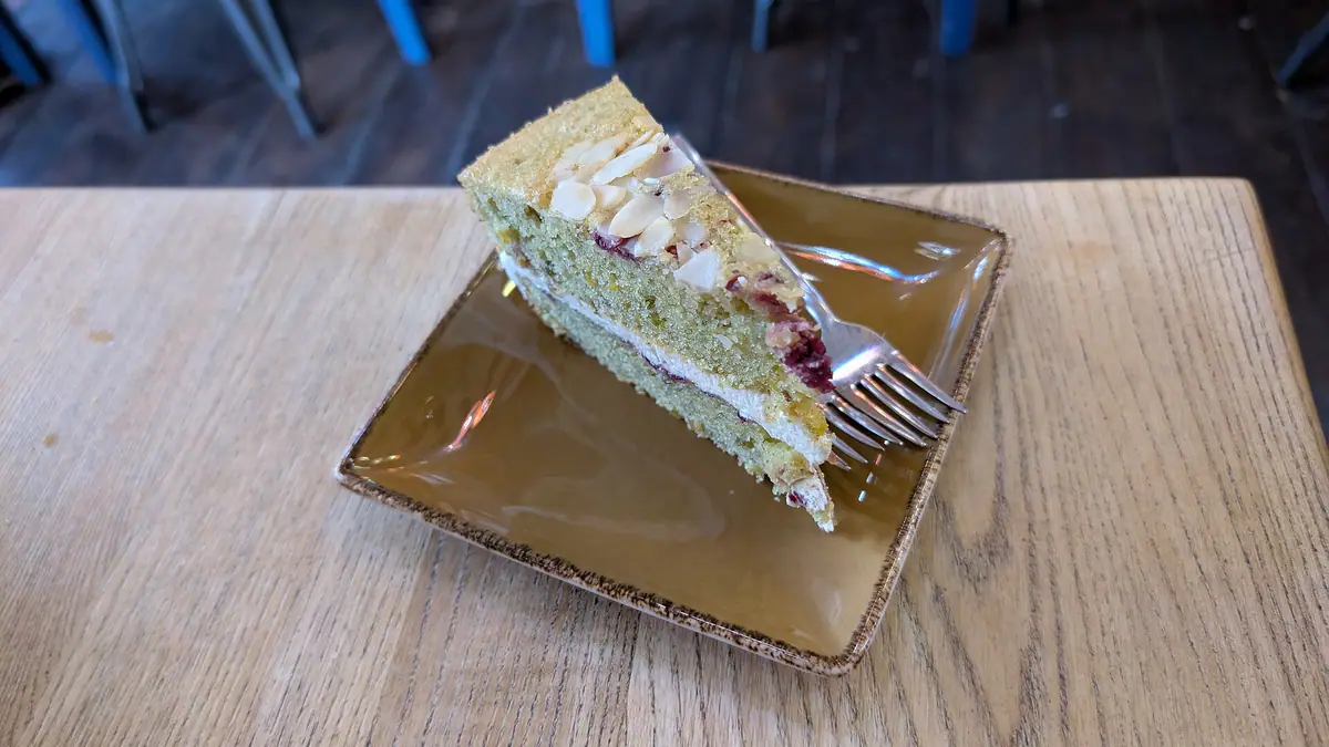 Kingdom Of Cakes – cake shop in Invertiel, Kirkcaldy